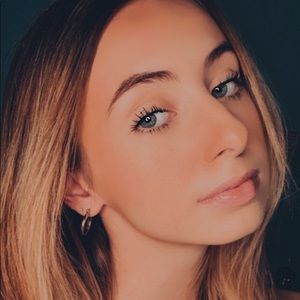 Meet your Posher, Cara